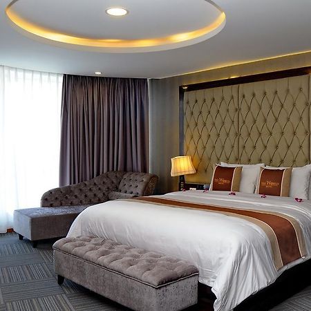 The World Hotel На Транг Екстериор снимка