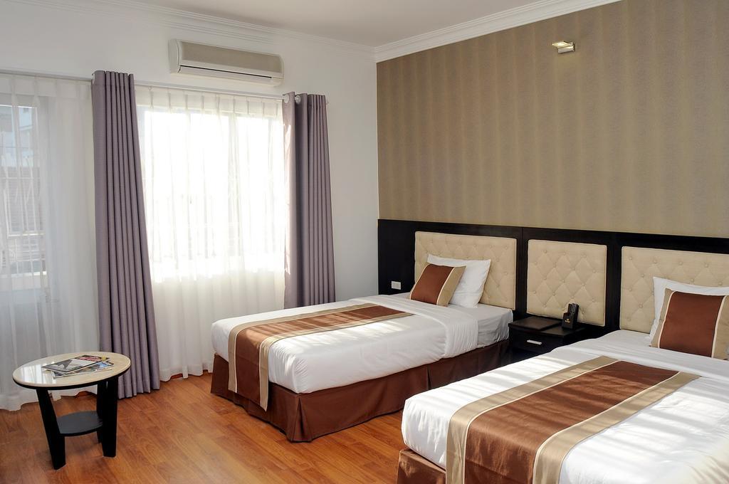 The World Hotel На Транг Екстериор снимка