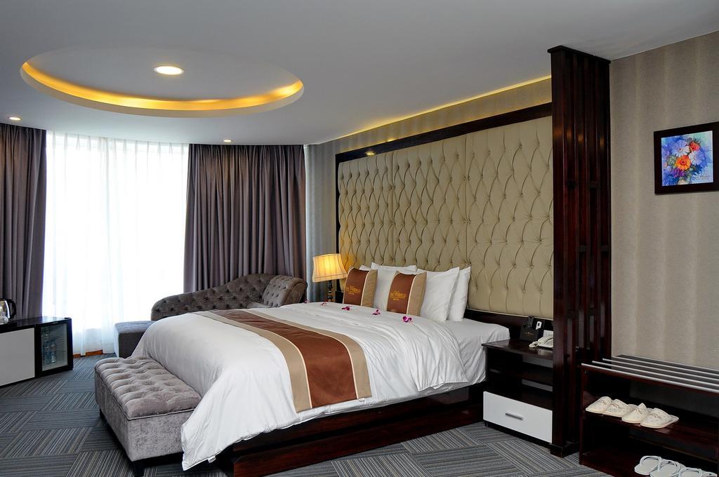 The World Hotel На Транг Екстериор снимка