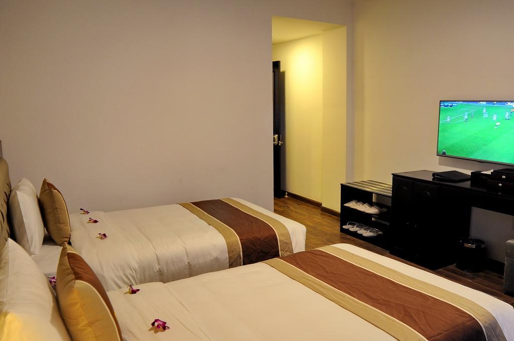 The World Hotel На Транг Екстериор снимка