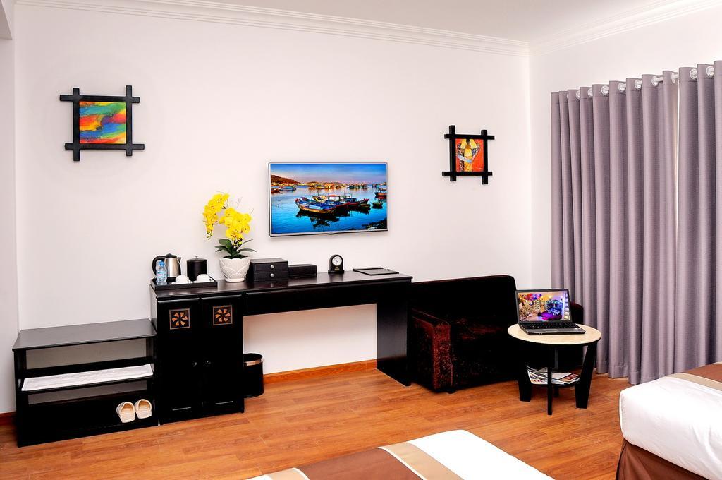 The World Hotel На Транг Екстериор снимка